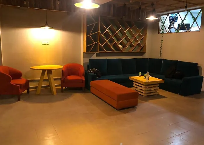 Madpackers Agra Hostel
